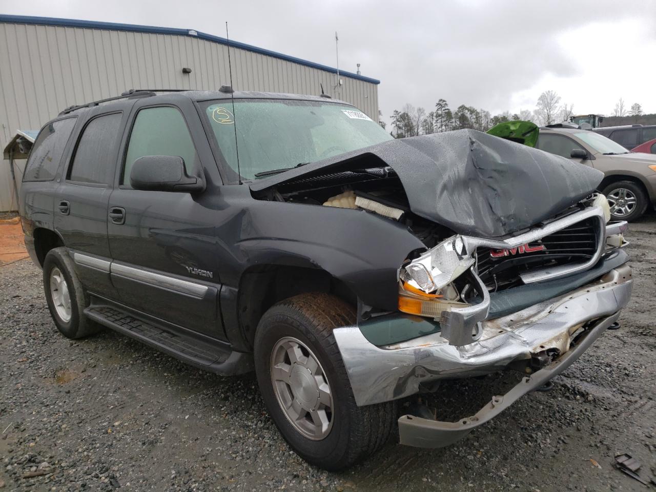 GMC YUKON 2004 with VIN 1GKEK13Z64J324073 - Photo from auction
