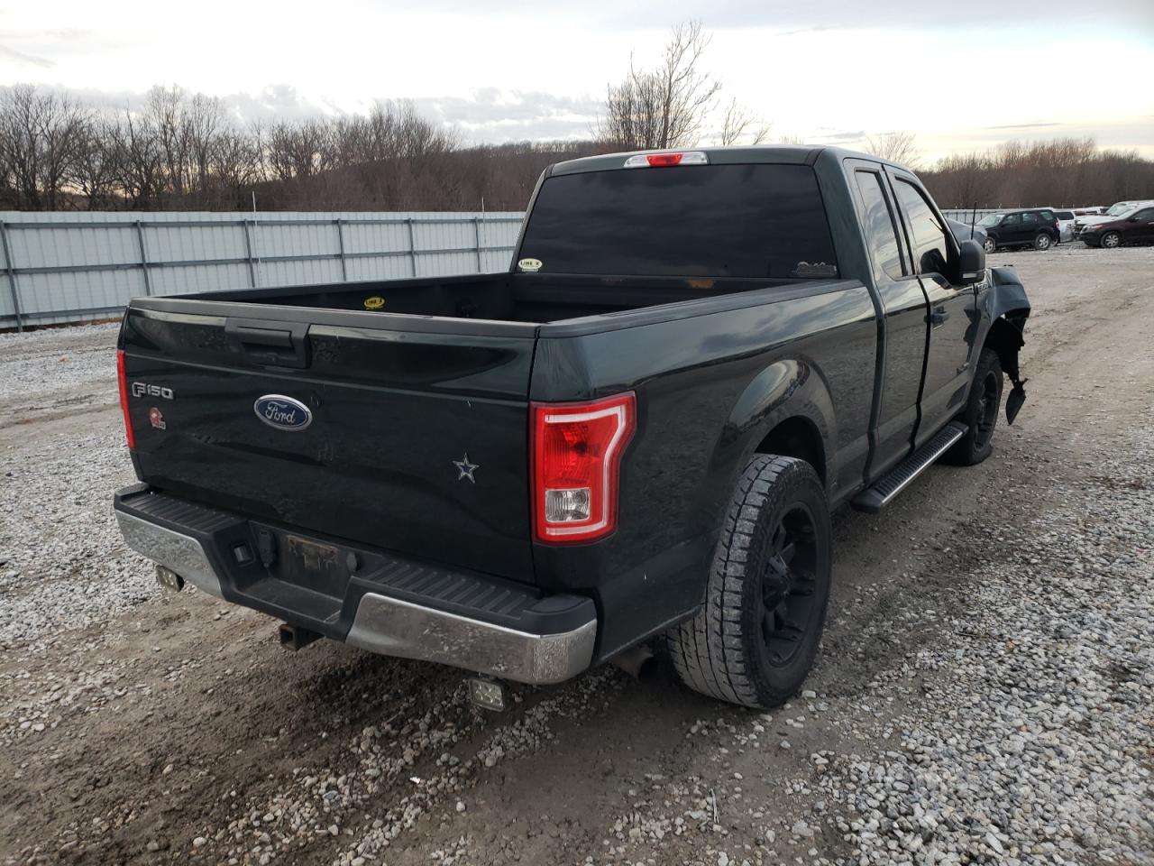 Photo 4 from auction – 2015 FORD F150 SUPER with VIN 1FTEX1CG6FKF20099