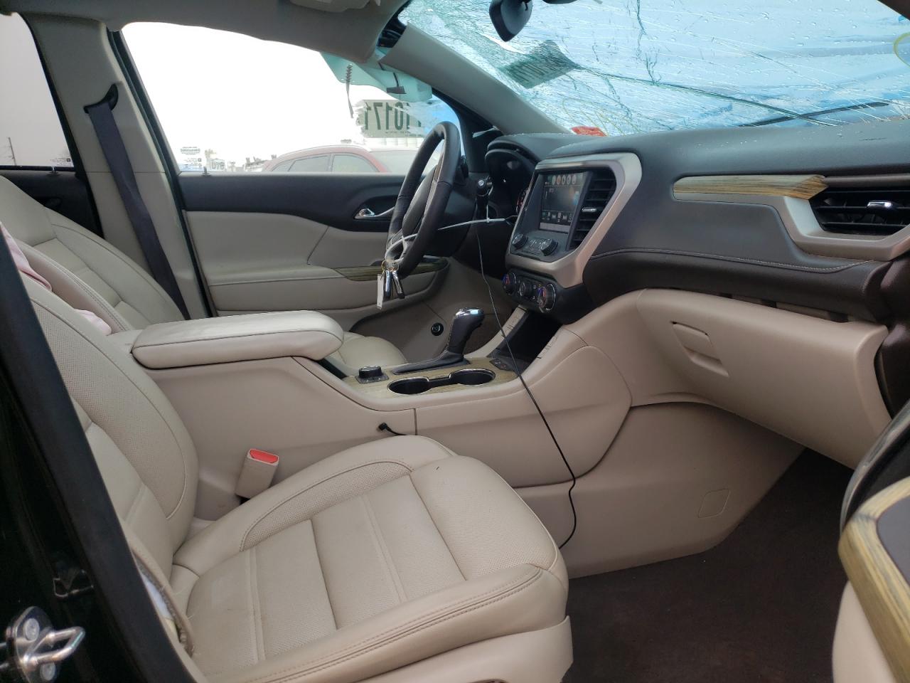 Photo 5 from auction – 2018 GMC ACADIA DEN with VIN 1GKKNXLS7JZ122193