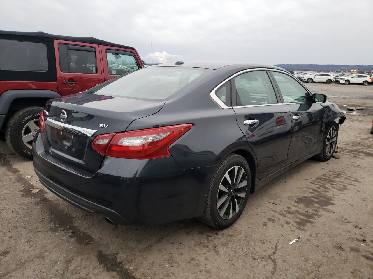 Photo 4 from auction – 2018 NISSAN ALTIMA 2.5 with VIN 1N4AL3AP1JC277044