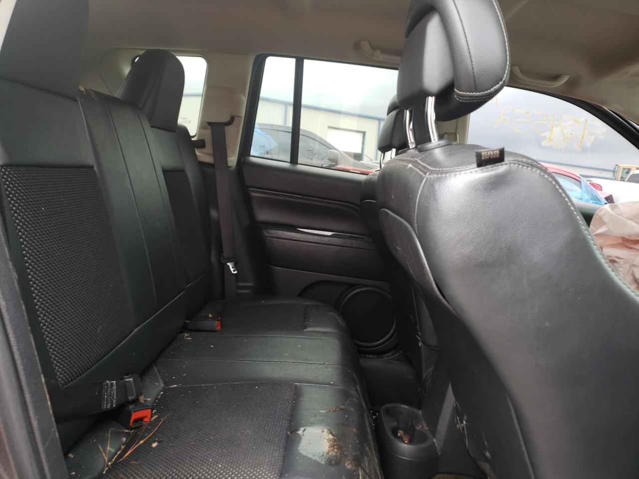 Photo 6 from auction – 2017 JEEP COMPASS LA with VIN 1C4NJDEB0HD191122
