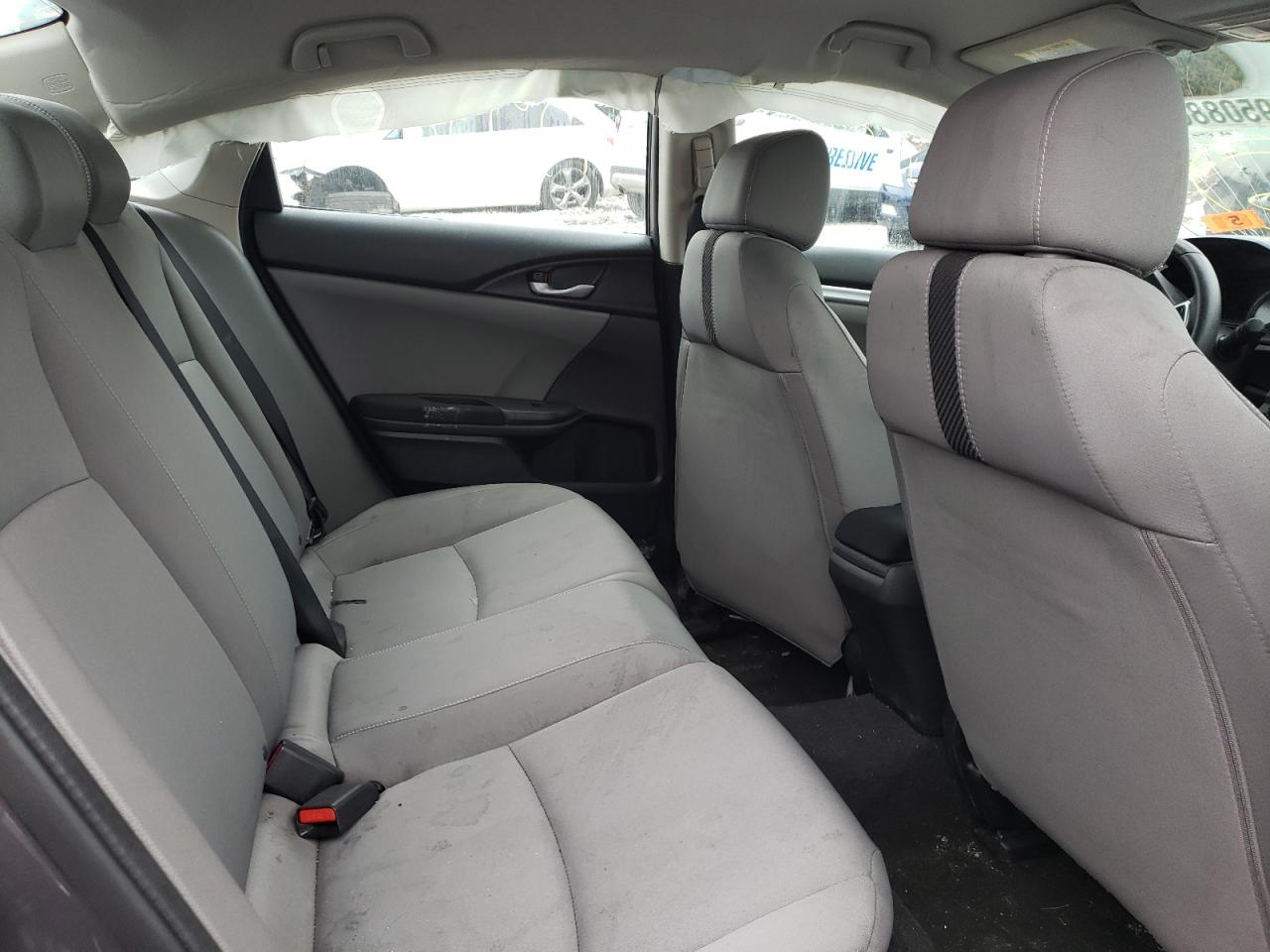 Photo 6 from auction – 2017 HONDA CIVIC LX with VIN 19XFC2F50HE064557