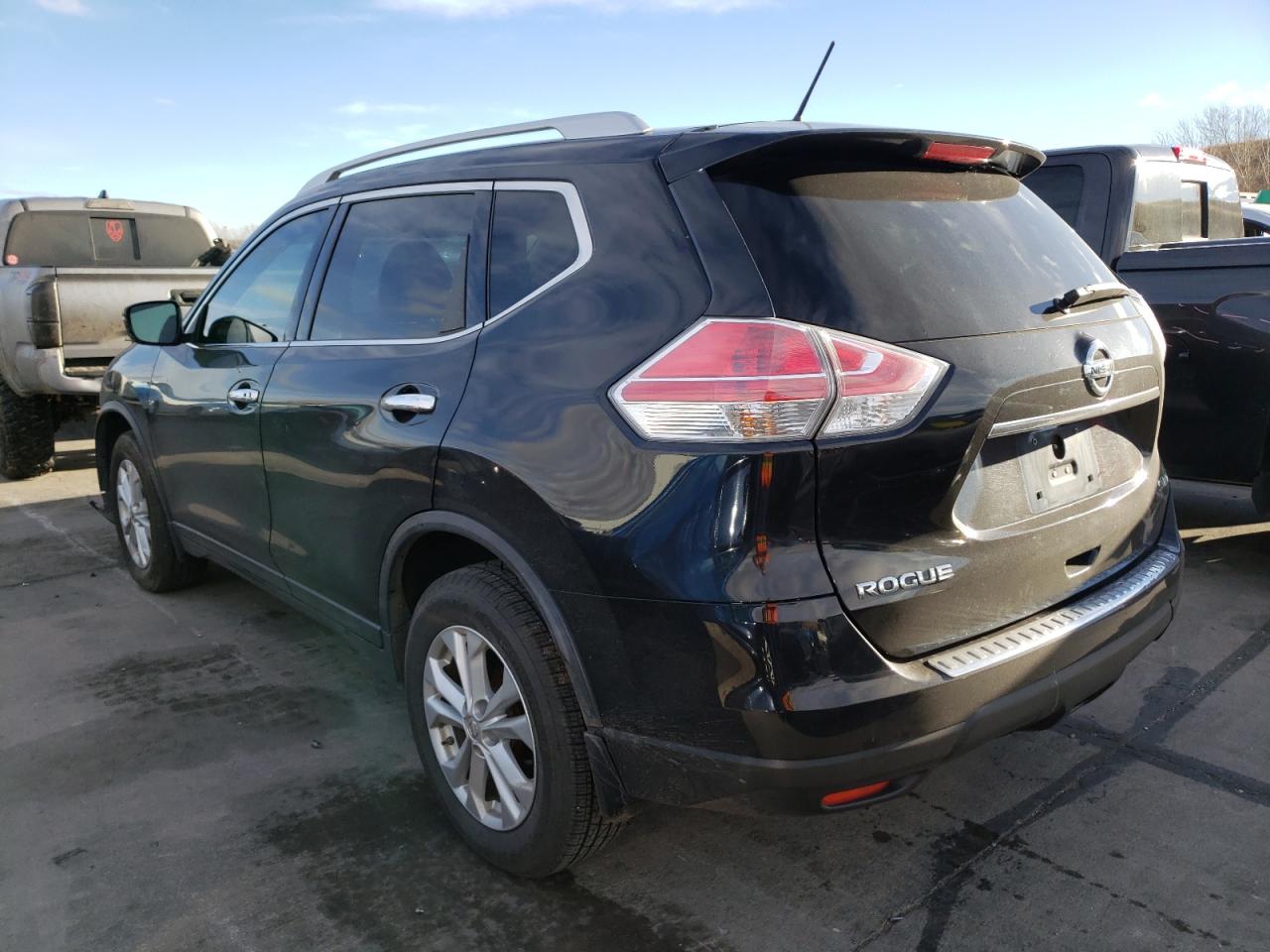 Photo 3 from auction – 2016 NISSAN ROGUE S with VIN KNMAT2MV6GP657240