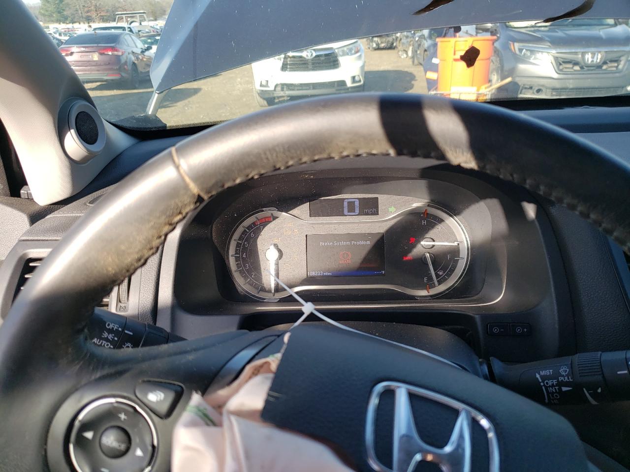 Photo 8 from auction – 2017 HONDA PILOT EXLN with VIN 5FNYF6H71HB030112