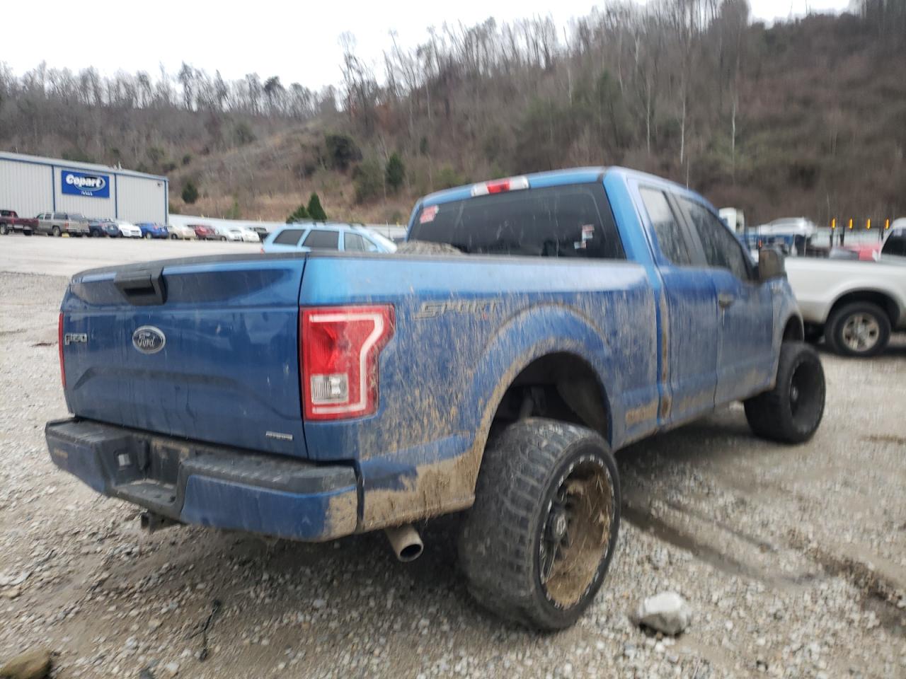 Photo 4 from auction – 2015 FORD F150 SUPER with VIN 1FTFX1EF1FFA69083