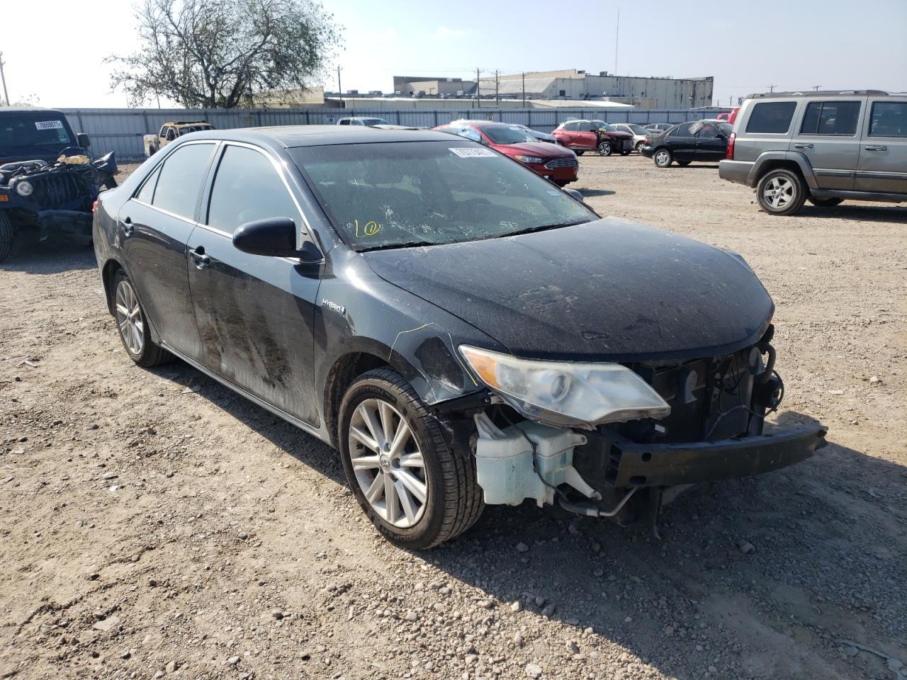 TOYOTA CAMRY HYBR 2012 with VIN 4T1BD1FK3CU028301 - Photo from auction