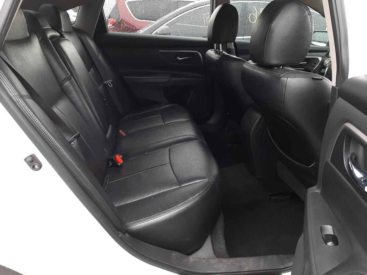Photo 6 from auction – 2015 NISSAN ALTIMA 2.5 with VIN 1N4AL3AP2FN314503