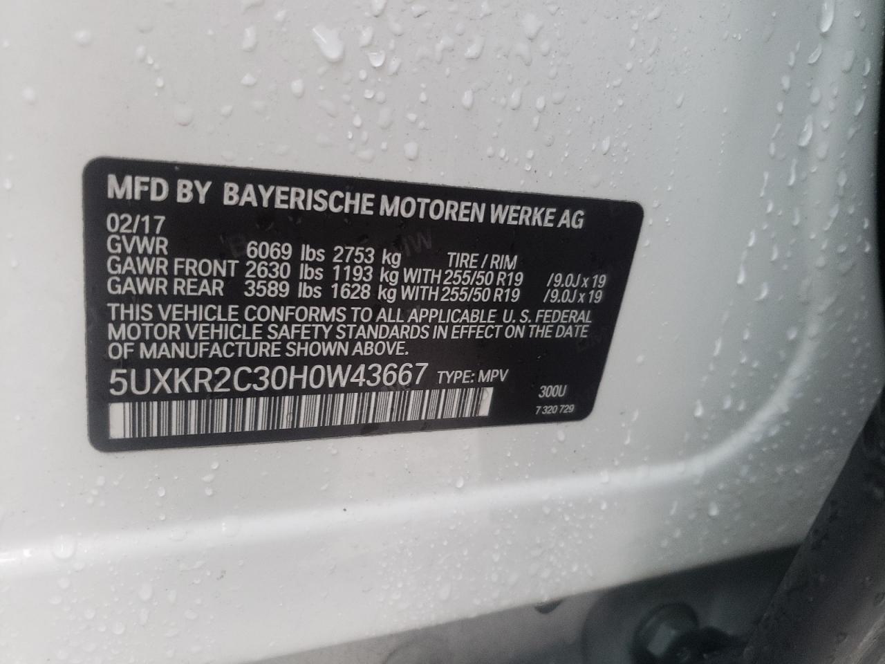 Photo 10 from auction – 2017 BMW UK with VIN 5UXKR2C30H0W43667