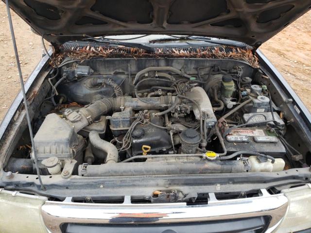 Photo 7 from auction – 2000 TOYOTA TACOMA with VIN 4TANL42N8YZ656009