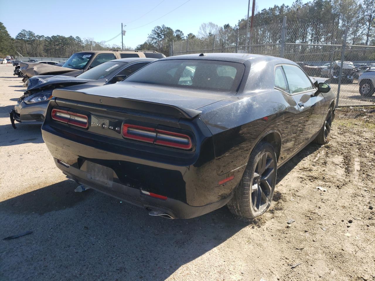 Photo 4 from auction – 2019 DODGE CHALLENGER with VIN 2C3CDZAG8KH574446