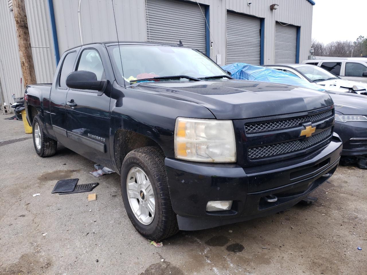 Photo 1 from auction – 2011 CHEVROLET SILVERADO with VIN 1GCRKSE37BZ127388