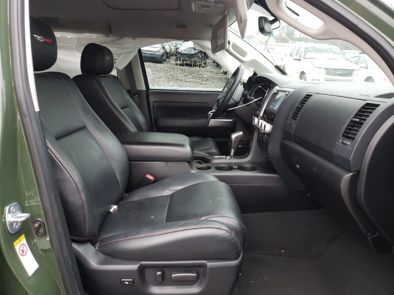 Photo 5 from auction – 2020 TOYOTA SEQUOIA SR with VIN 5TDBY5G19LS181131