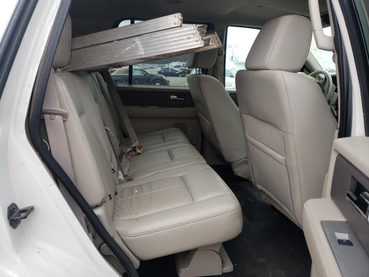 Photo 6 from auction – 2008 FORD EXPEDITION with VIN 1FMFU16538LA66572