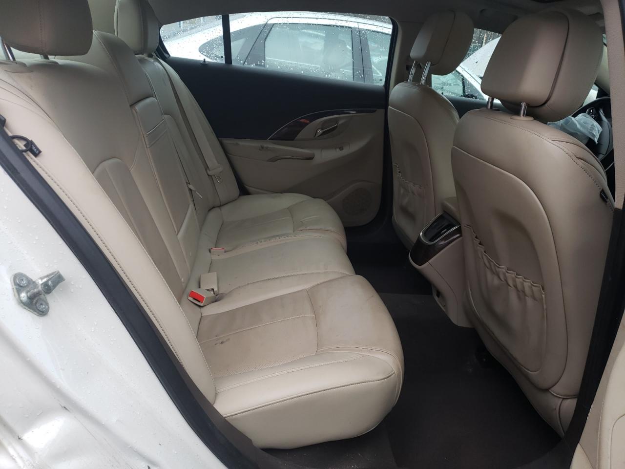 Photo 6 from auction – 2014 BUICK LACROSSE T with VIN 1G4GF5G37EF206202