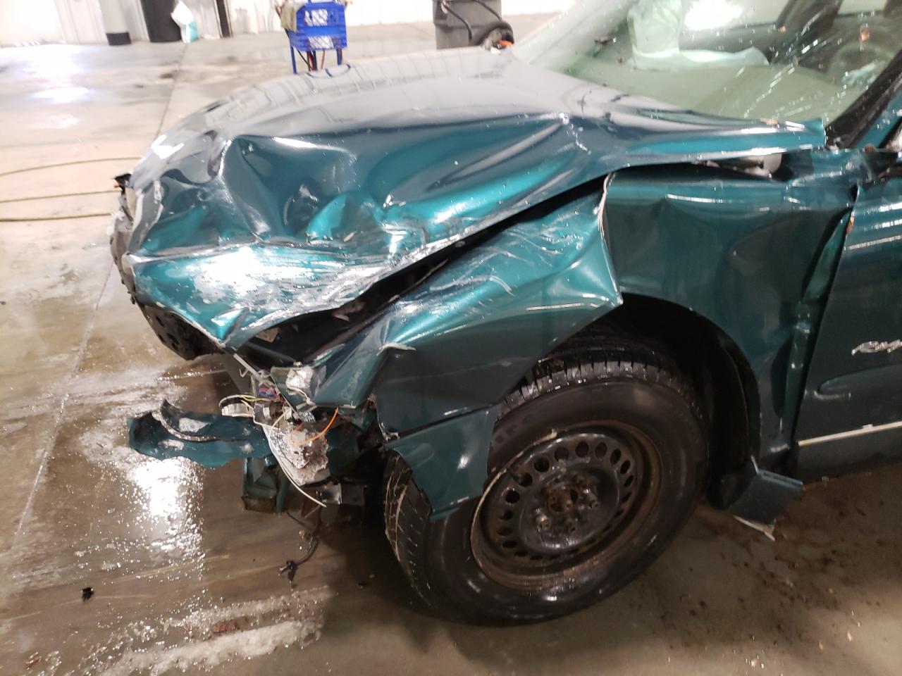 Photo 10 from auction – 2000 BUICK REGAL LS with VIN 2G4WB52K5Y1288884