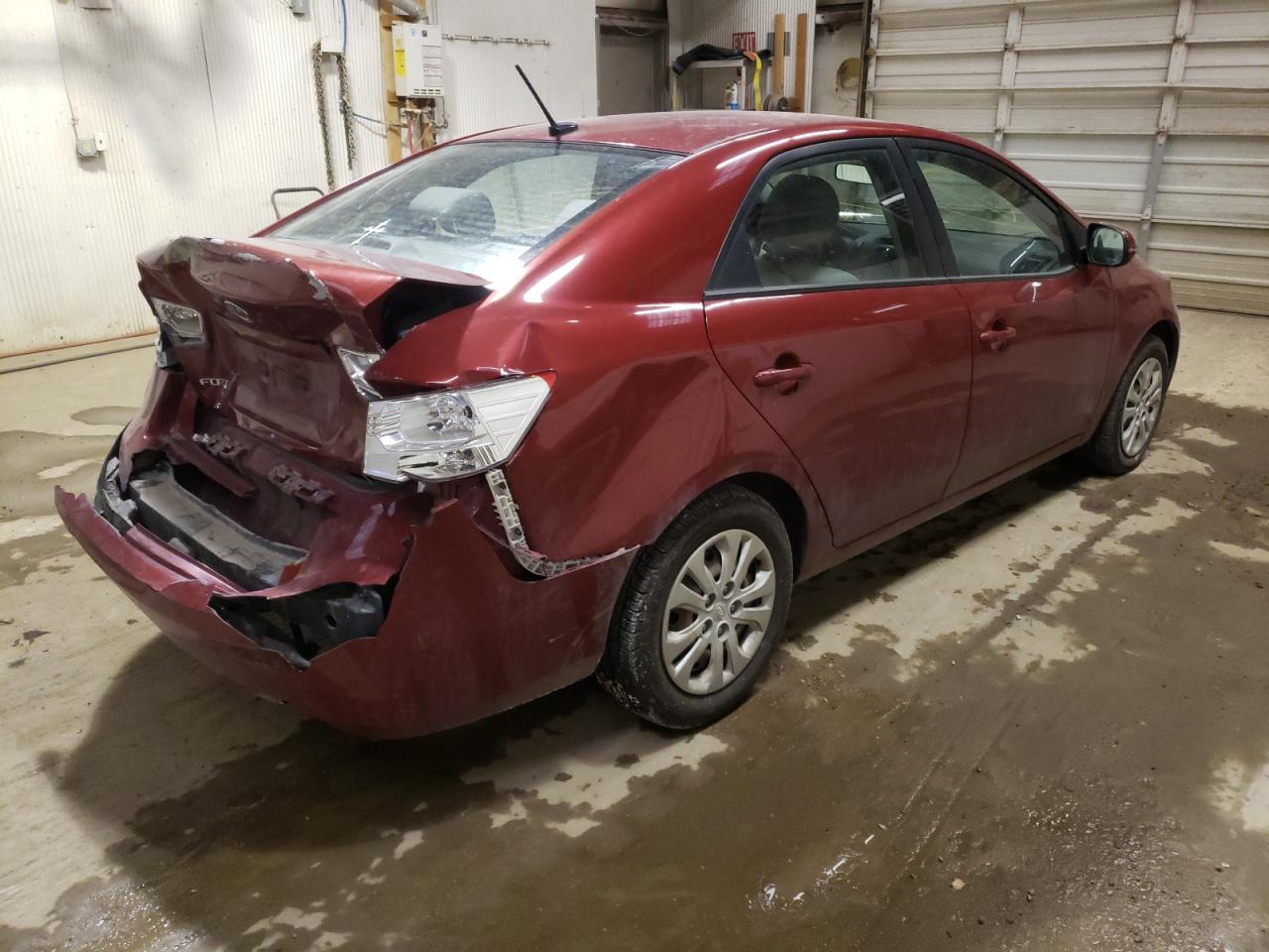 Photo 4 from auction – 2011 KIA FORTE EX with VIN KNAFU4A27B5426289