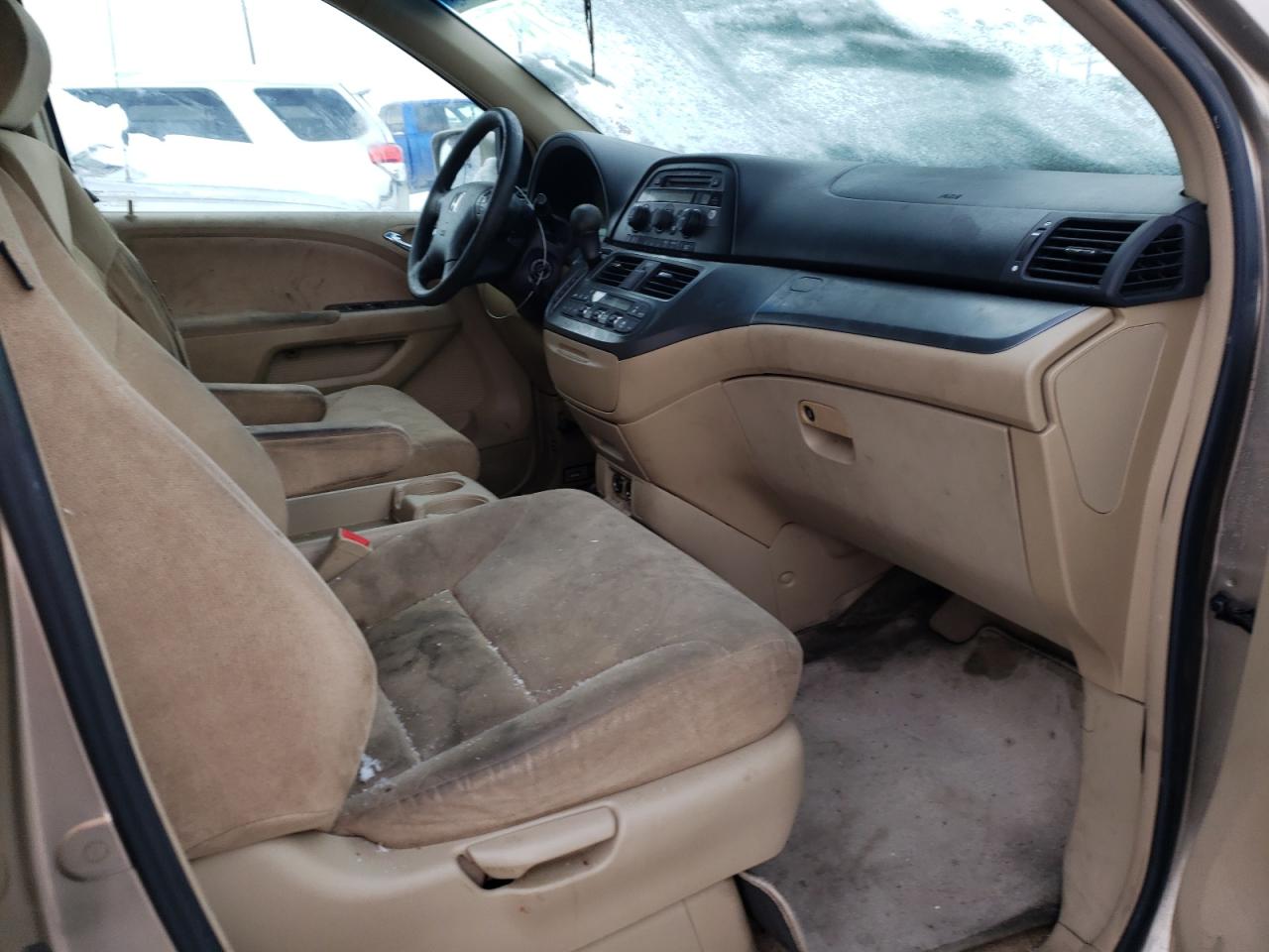 Photo 5 from auction – 2006 HONDA ODYSSEY EX with VIN 5FNRL38426B408520