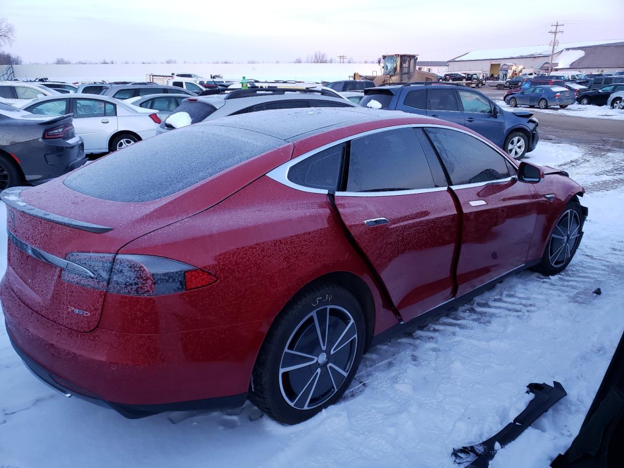 Photo 4 from auction – 2014 TESLA MODEL S with VIN 5YJSA1H28EFP62888