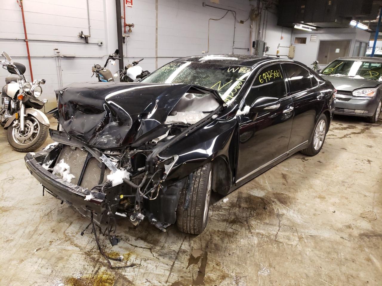 Photo 2 from auction – 2012 LEXUS ES 350 with VIN JTHBK1EG6C2511492