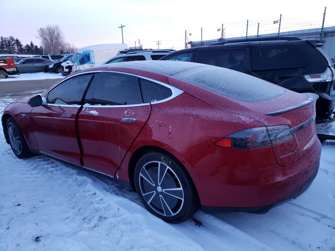 Photo 3 from auction – 2014 TESLA MODEL S with VIN 5YJSA1H28EFP62888