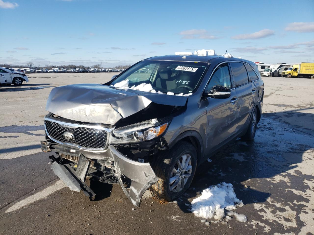 Photo 2 from auction – 2017 KIA SORENTO LX with VIN 5XYPG4A33HG277290