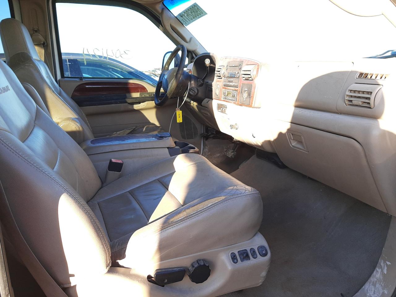 Photo 5 from auction – 2005 FORD F350 SUPER with VIN 1FTWW33P75EC66757