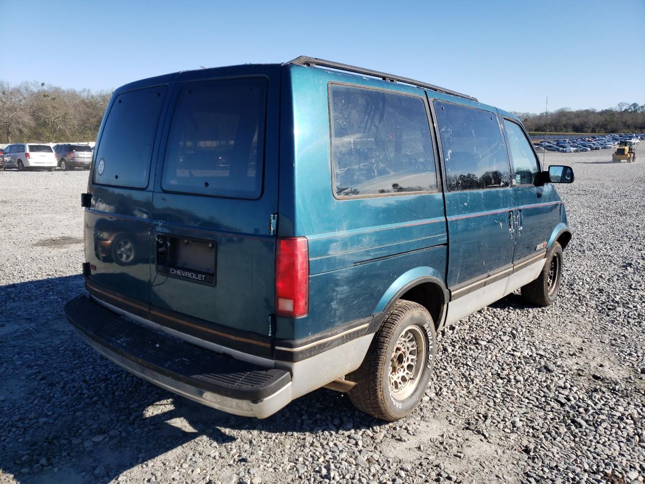 Photo 4 from auction – 1992 CHEVROLET ASTRO with VIN 1GNDM19Z8NB113775