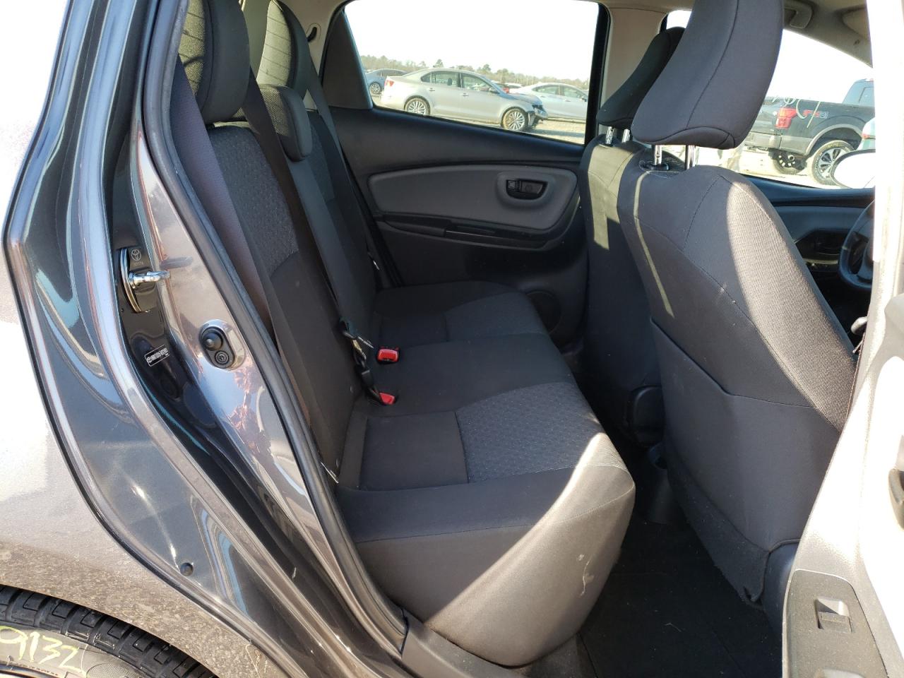 Photo 6 from auction – 2015 TOYOTA YARIS with VIN VNKKTUD35FA032903