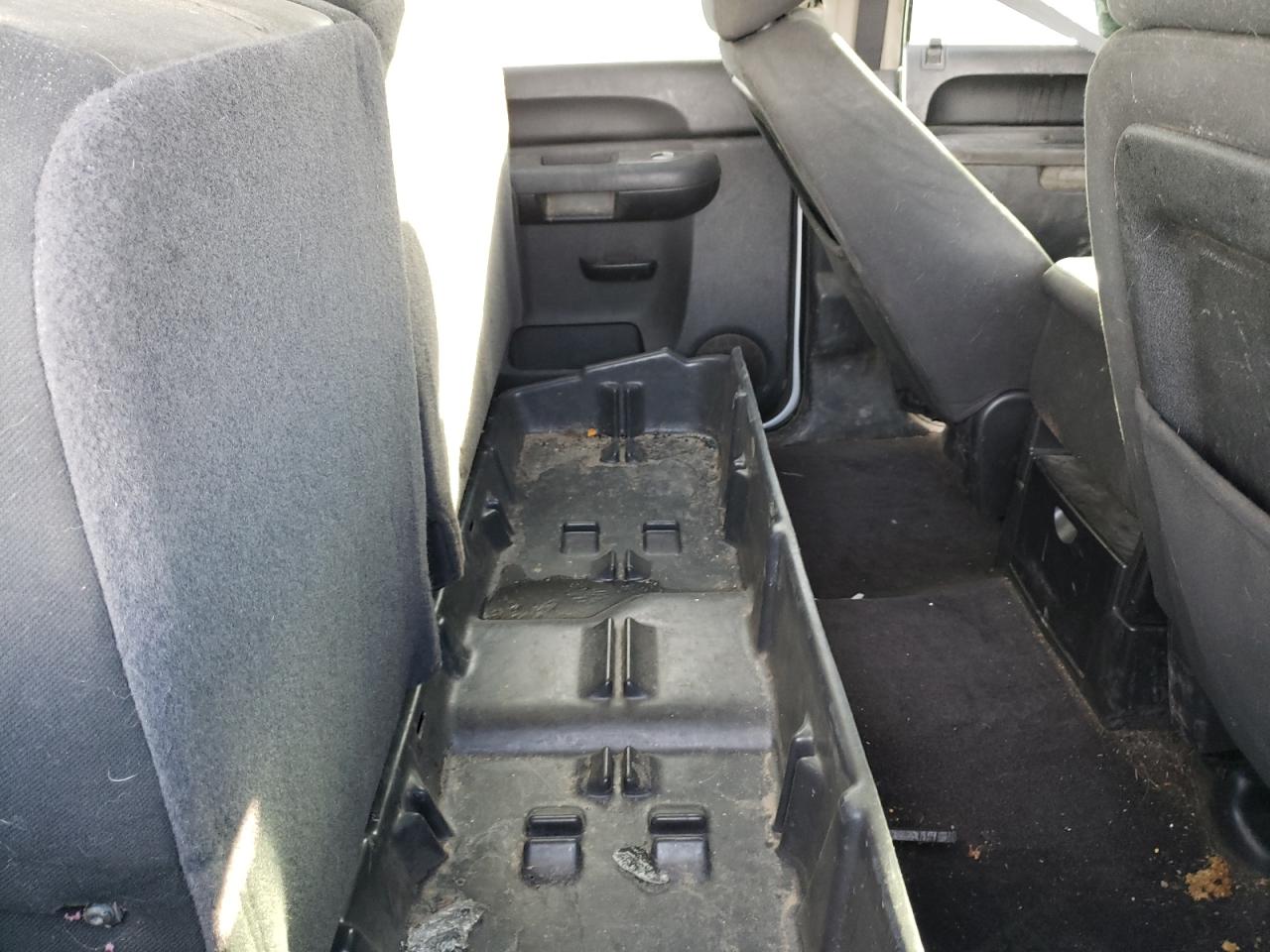 Photo 6 from auction – 2011 CHEVROLET SILVERADO with VIN 1GC1KXC85BF240475