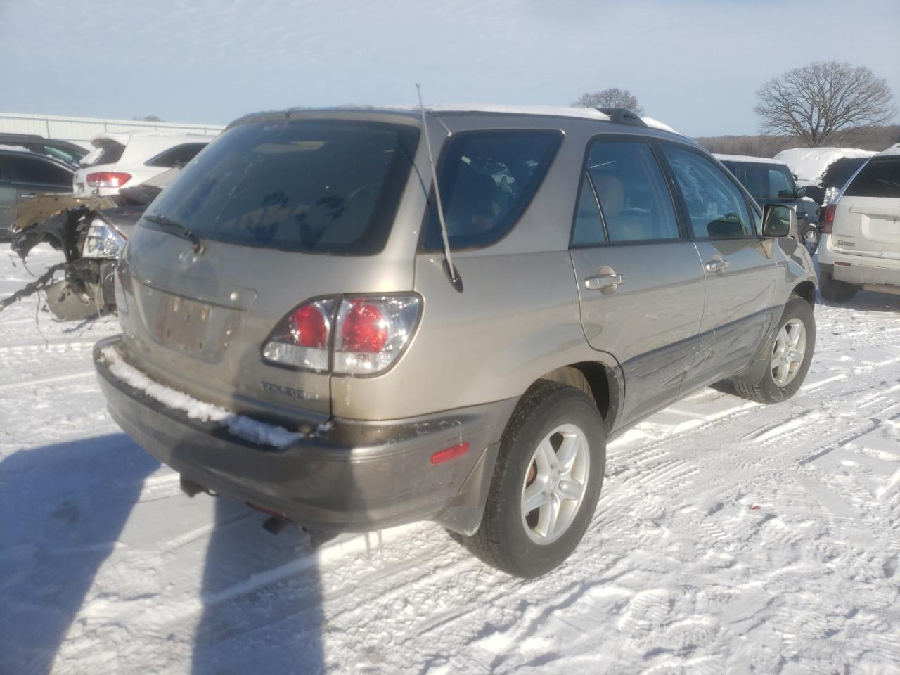 Photo 4 from auction – 2002 LEXUS RX 300 with VIN JTJHF10U120283597
