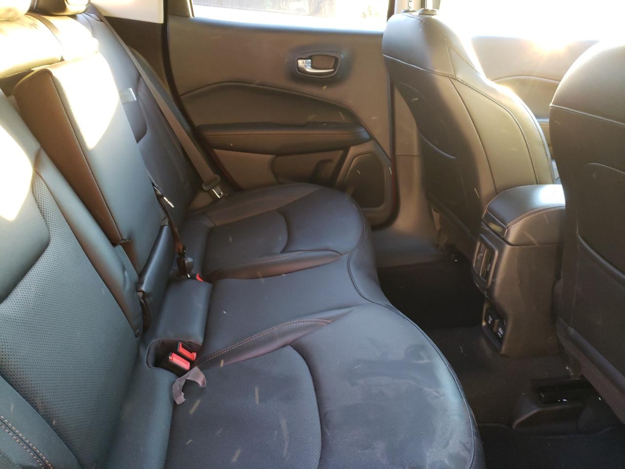 Photo 6 from auction – 2021 JEEP COMPASS LI with VIN 3C4NJDCB8MT545086