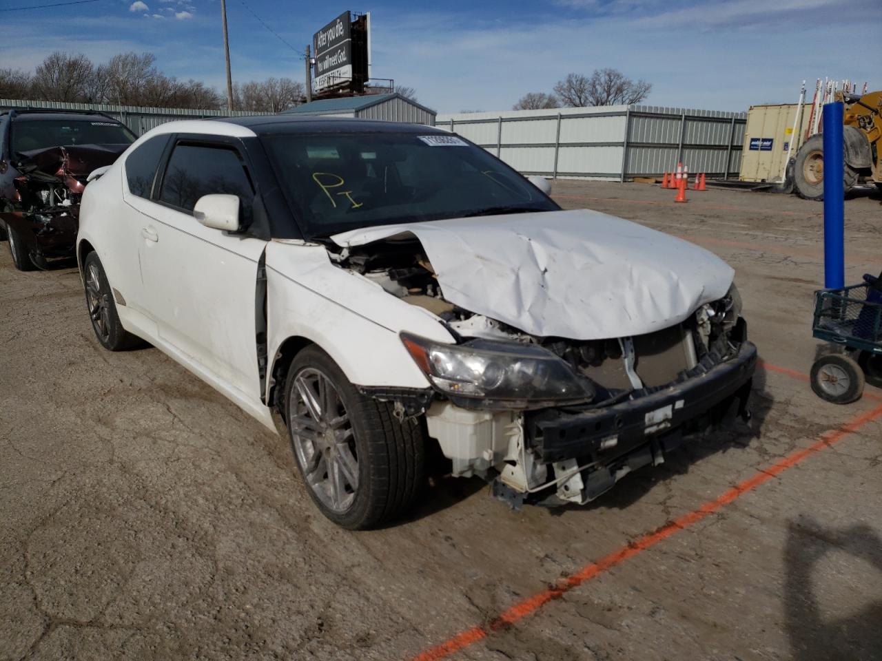 TOYOTA SCION TC 2011 with VIN JTKJF5C75B3002975 - Photo from auction