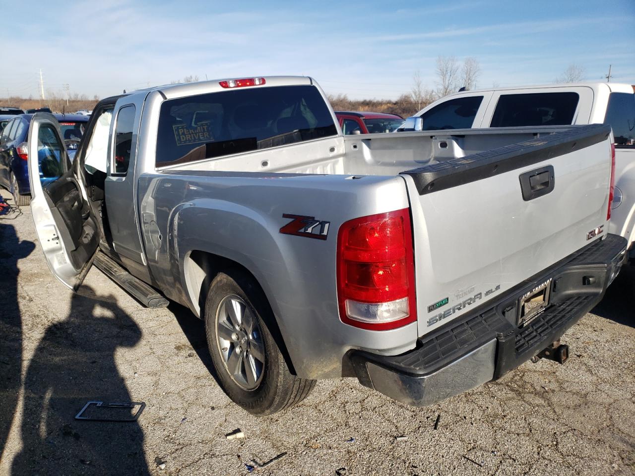 Photo 3 from auction – 2012 GMC SIERRA K15 with VIN 1GTR2VE73CZ216395