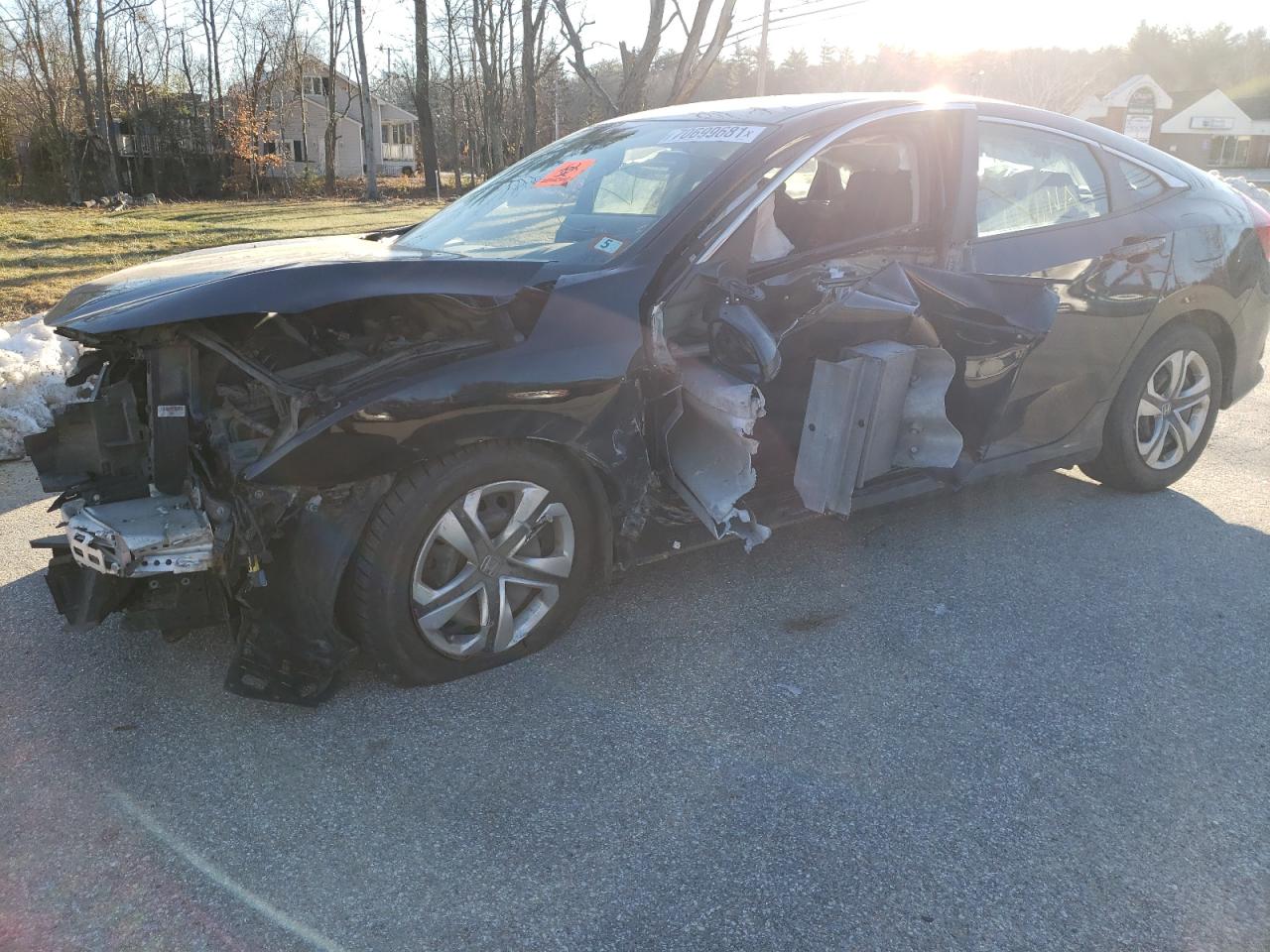 Photo 9 from auction – 2016 HONDA CIVIC LX with VIN 19XFC2F55GE000139