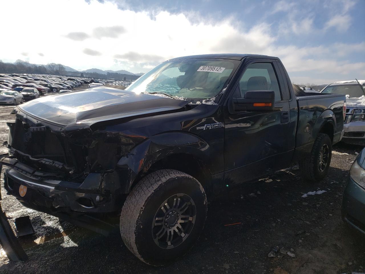 Photo 2 from auction – 2011 FORD F150 with VIN 1FTMF1EM6BFA32940