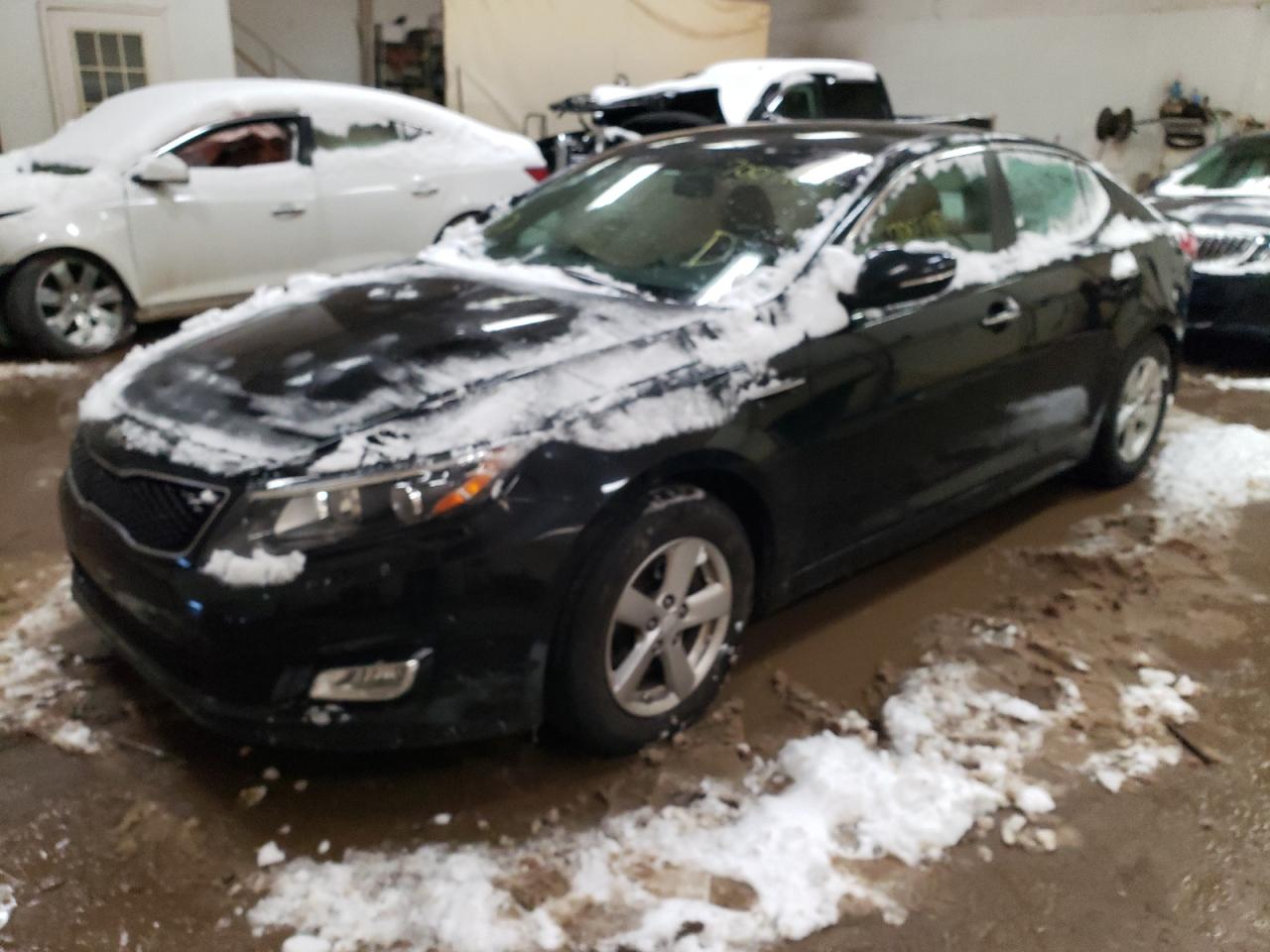 Photo 2 from auction – 2015 KIA OPTIMA LX with VIN KNAGM4A72F5658434