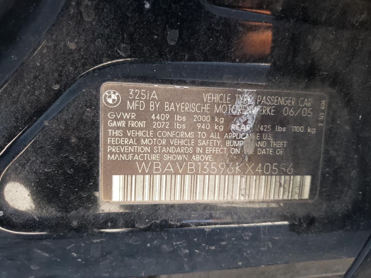 Photo 10 from auction – 2006 BMW 325 I with VIN WBAVB13596KX40556