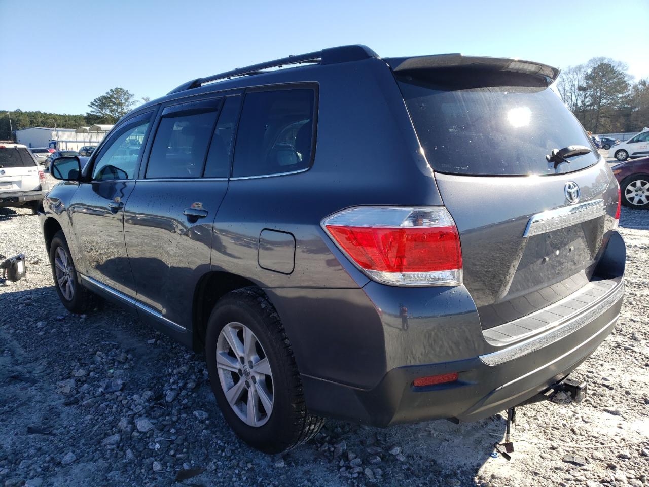 Photo 3 from auction – 2013 TOYOTA HIGHLANDER with VIN 5TDZK3EH4DS130996
