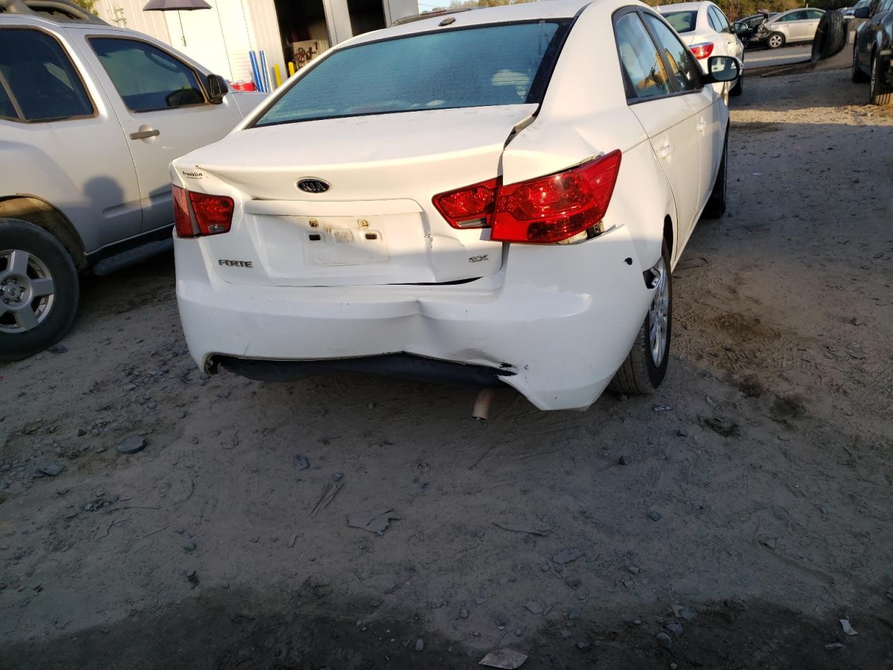 Photo 9 from auction – 2010 KIA FORTE EX with VIN KNAFU4A2XA5080494