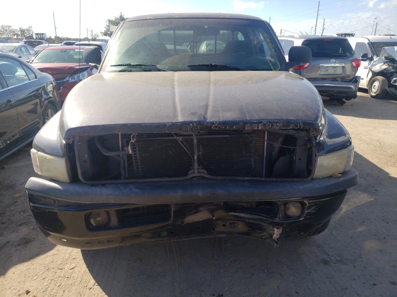 Photo 9 from auction – 1998 DODGE RAM 1500 with VIN 3B7HC13Z0WG165366