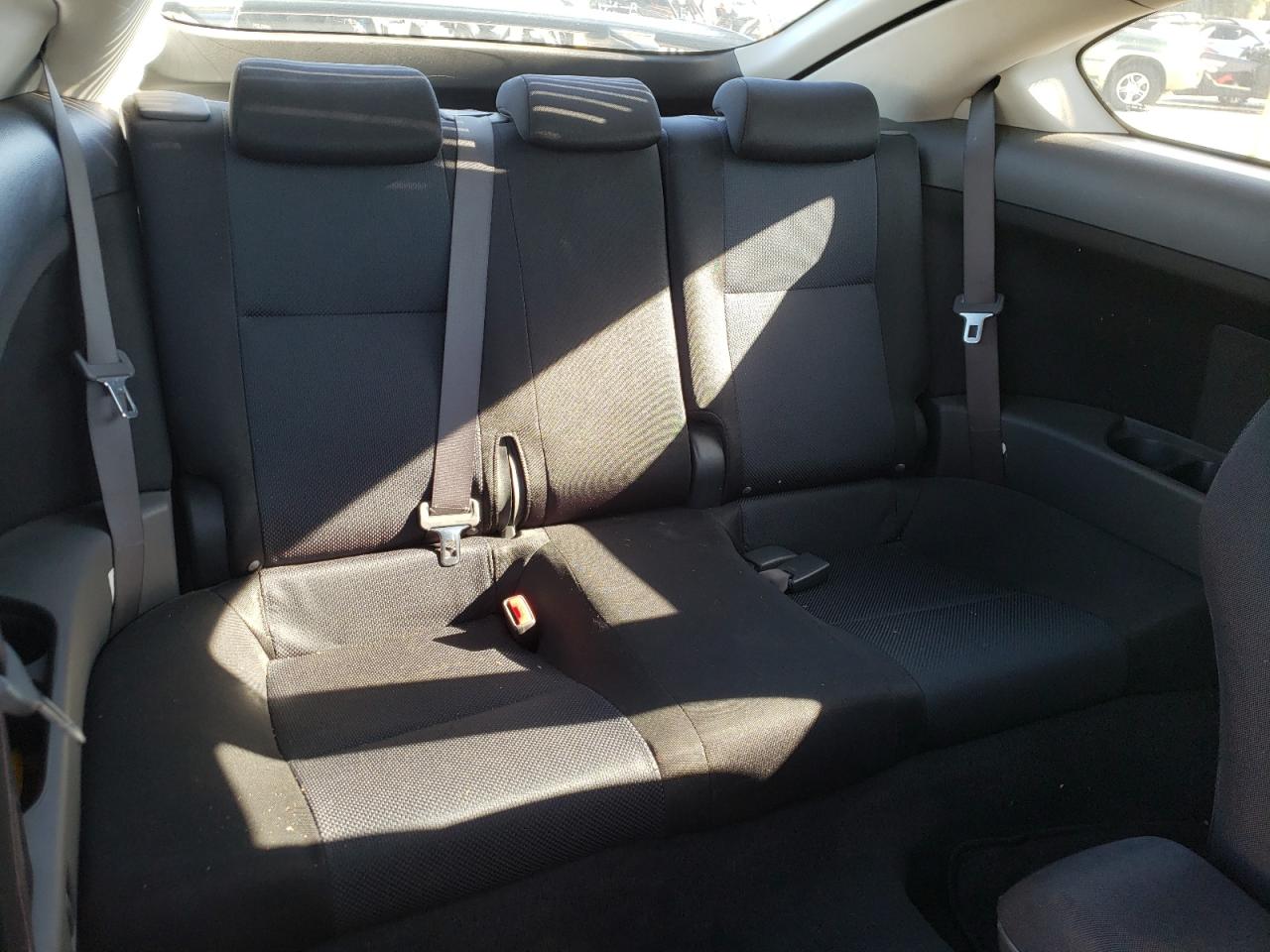 Photo 6 from auction – 2010 TOYOTA SCION TC with VIN JTKDE3B77A0307819