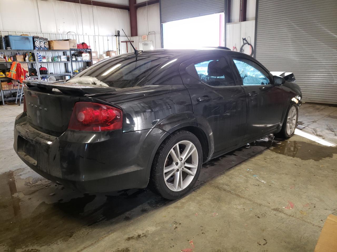 Photo 4 from auction – 2011 DODGE AVENGER MA with VIN 1B3BD1FG8BN506416
