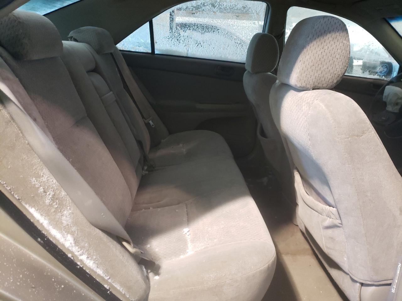 Photo 6 from auction – 2004 TOYOTA CAMRY with VIN 4T1BE32K54U882903