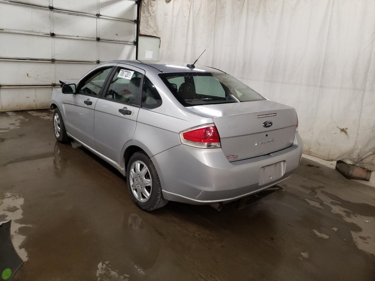 Photo 3 from auction – 2008 FORD FOCUS S/SE with VIN 1FAHP34N18W103075