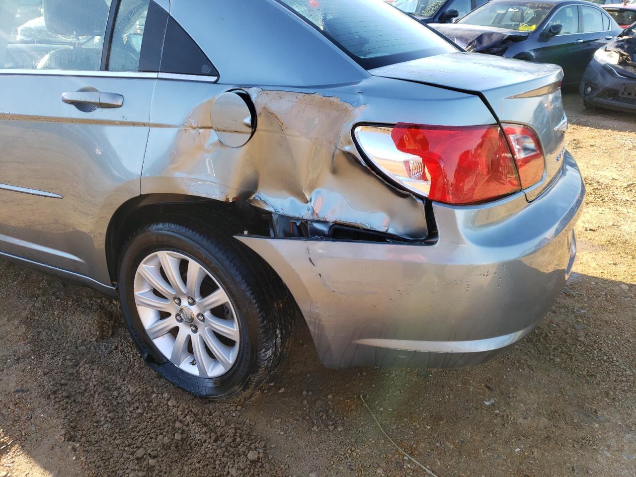 Photo 9 from auction – 2010 CHRYSLER SEBRING LI with VIN 1C3CC5FD5AN199647