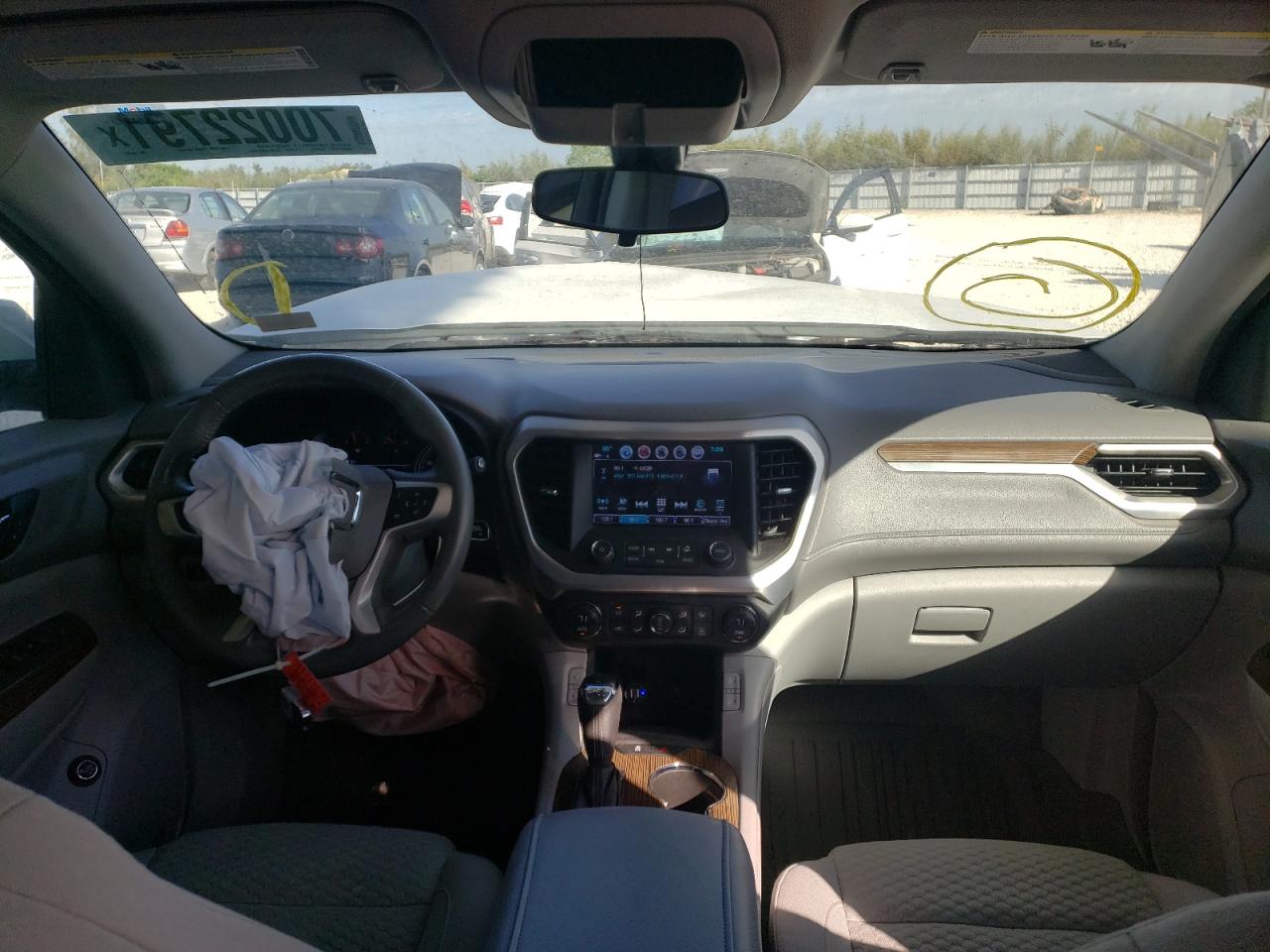 Photo 9 from auction – 2018 GMC ACADIA SLE with VIN 1GKKNLLS6JZ126101