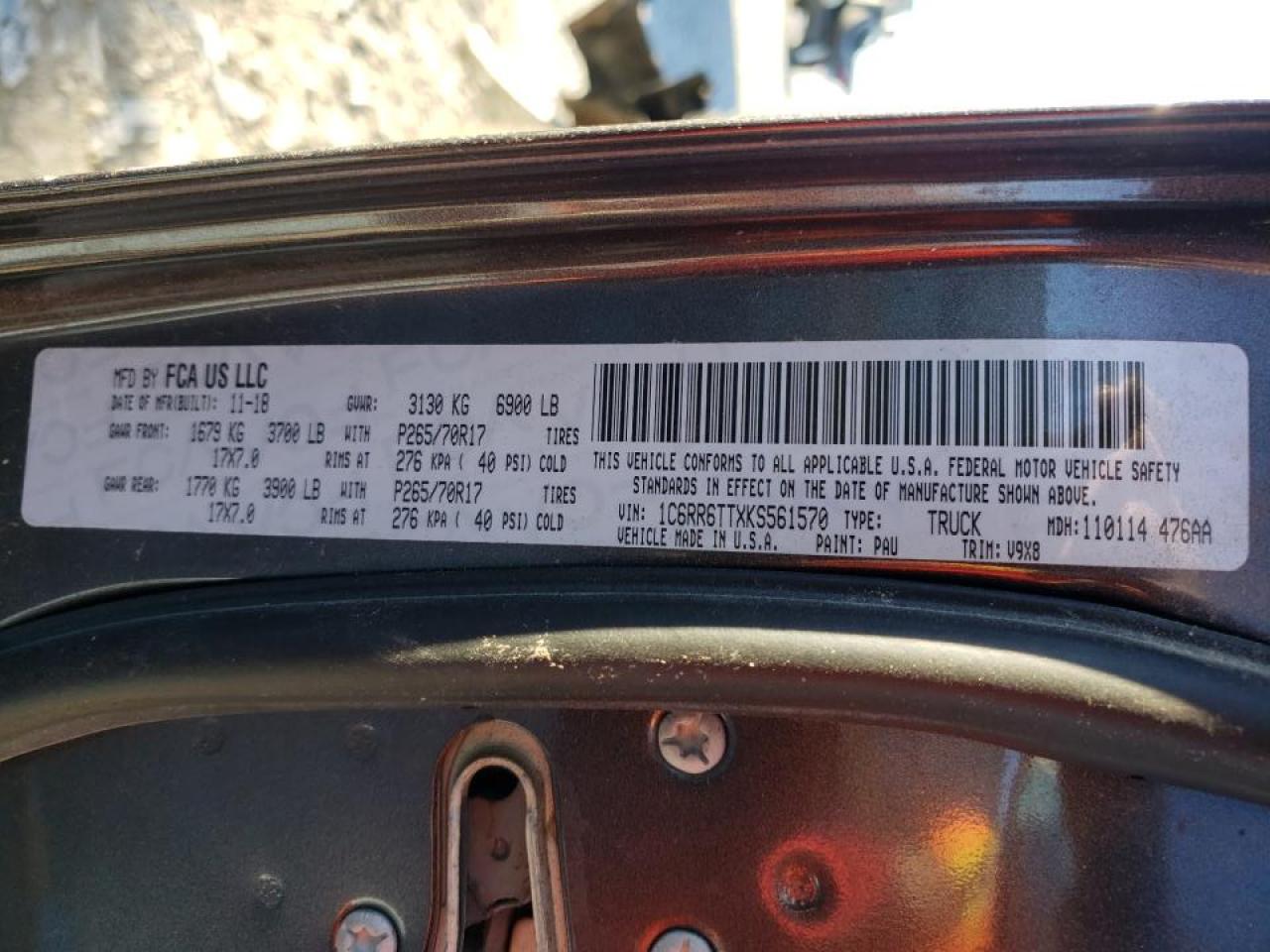Photo 10 from auction – 2019 RAM 1500 CLASS with VIN 1C6RR6TTXKS561570