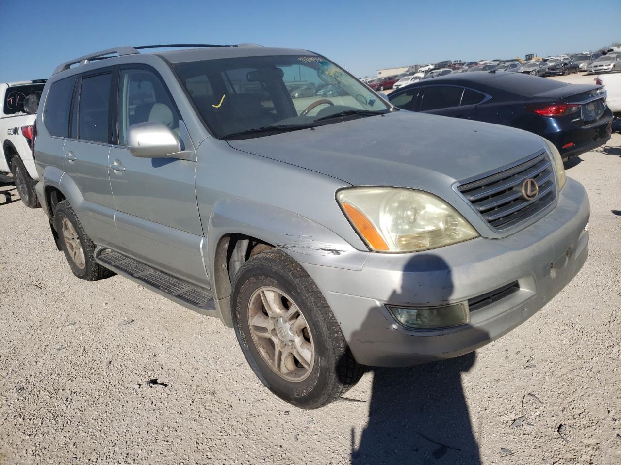 LEXUS GX 470 2003 with VIN JTJBT20X330005817 - Photo from auction