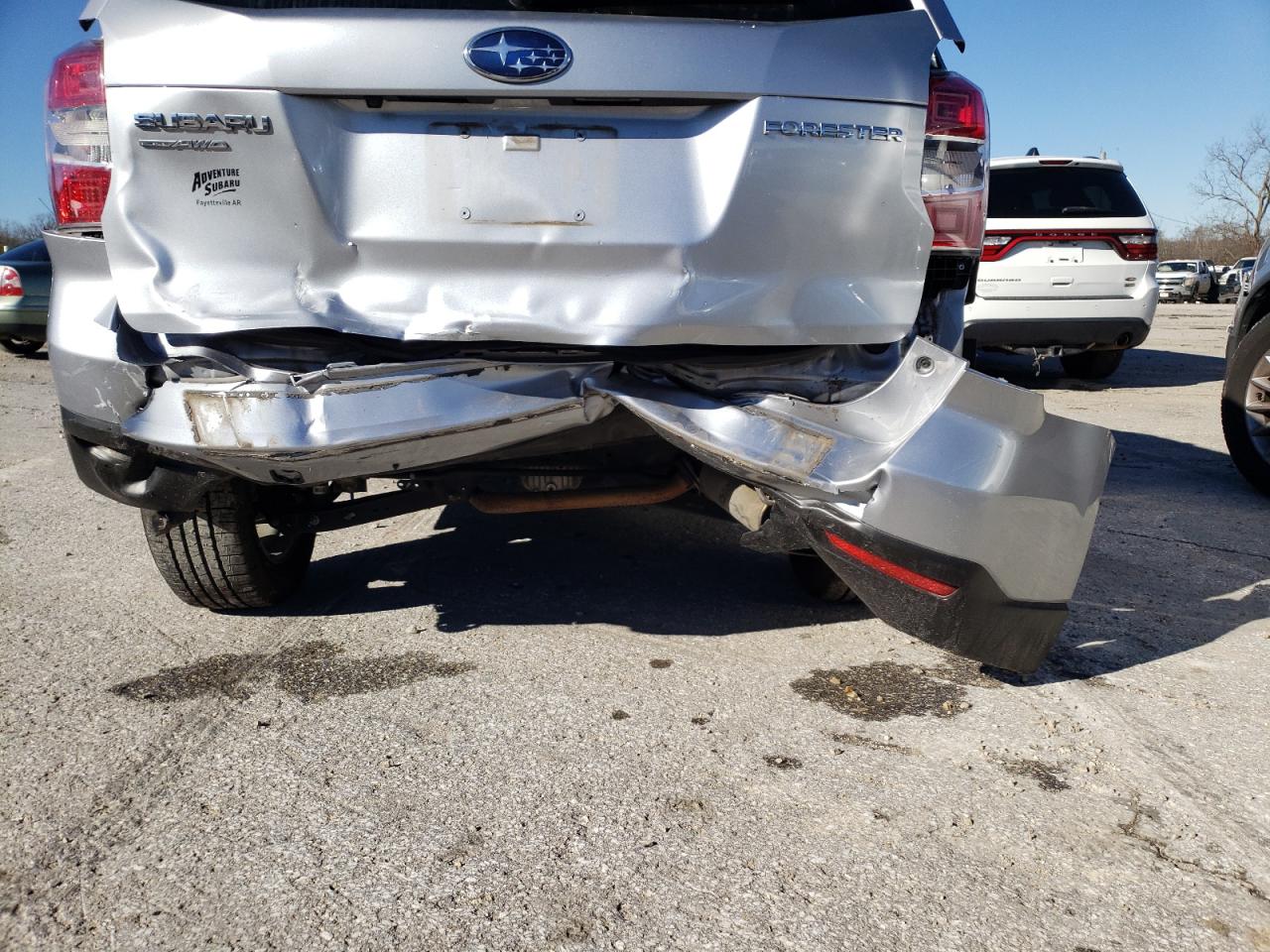 Photo 9 from auction – 2016 SUBARU FORESTER 2 with VIN JF2SJADC4GH457620