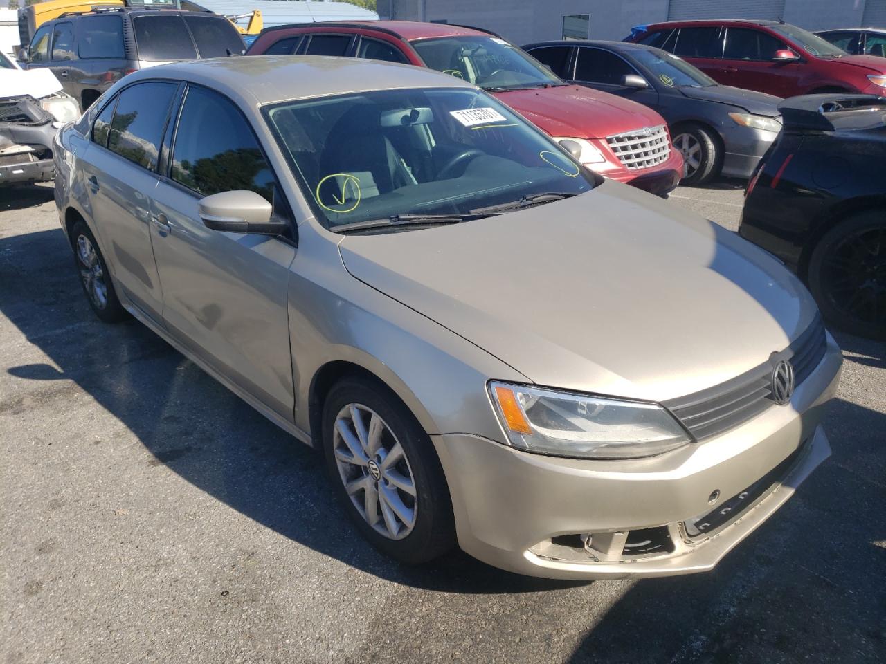 VOLKSWAGEN JETTA SE 2012 with VIN 3VWDP7AJ6CM465541 - Photo from auction